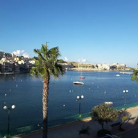 Apartment Seafront