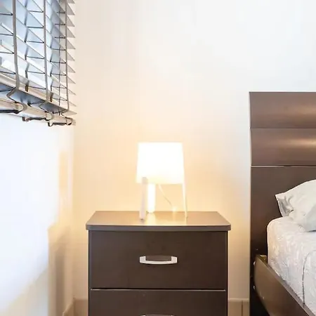 Seafront Apartamento *